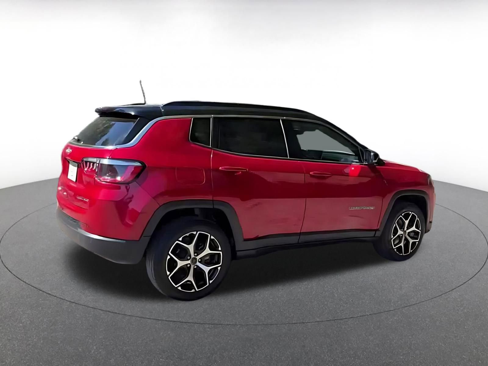 Thumbnail: 2025 Jeep Compass - 14