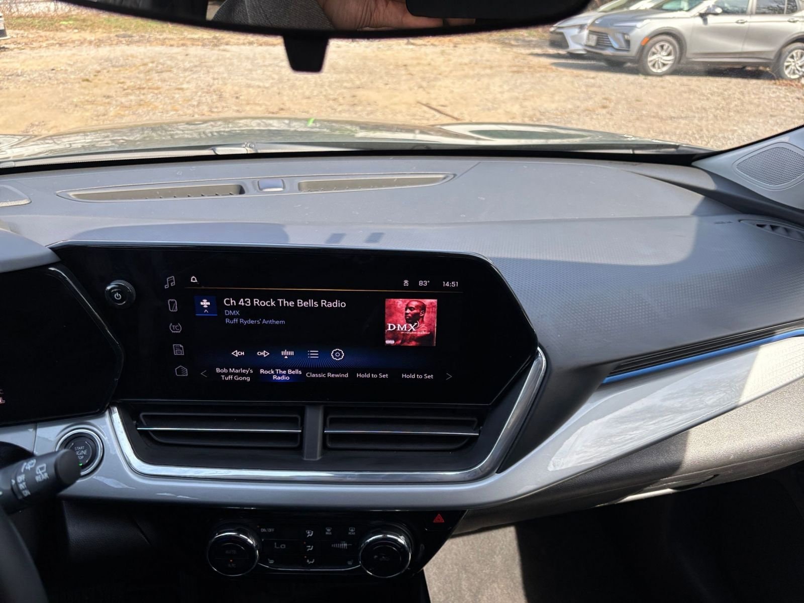 Thumbnail: 2025 Chevrolet Trax - 17