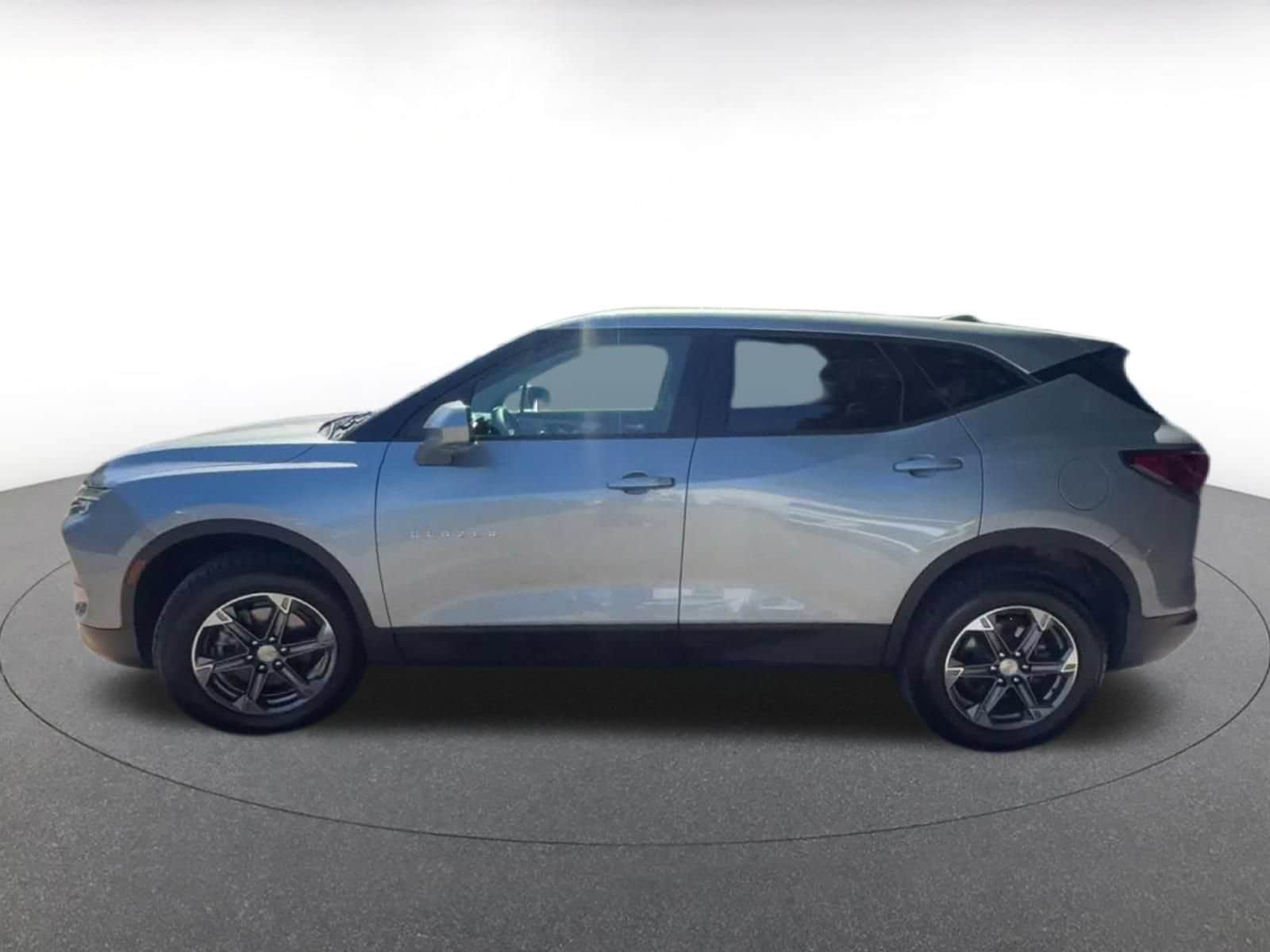 Thumbnail: 2025 Chevrolet Blazer - 8