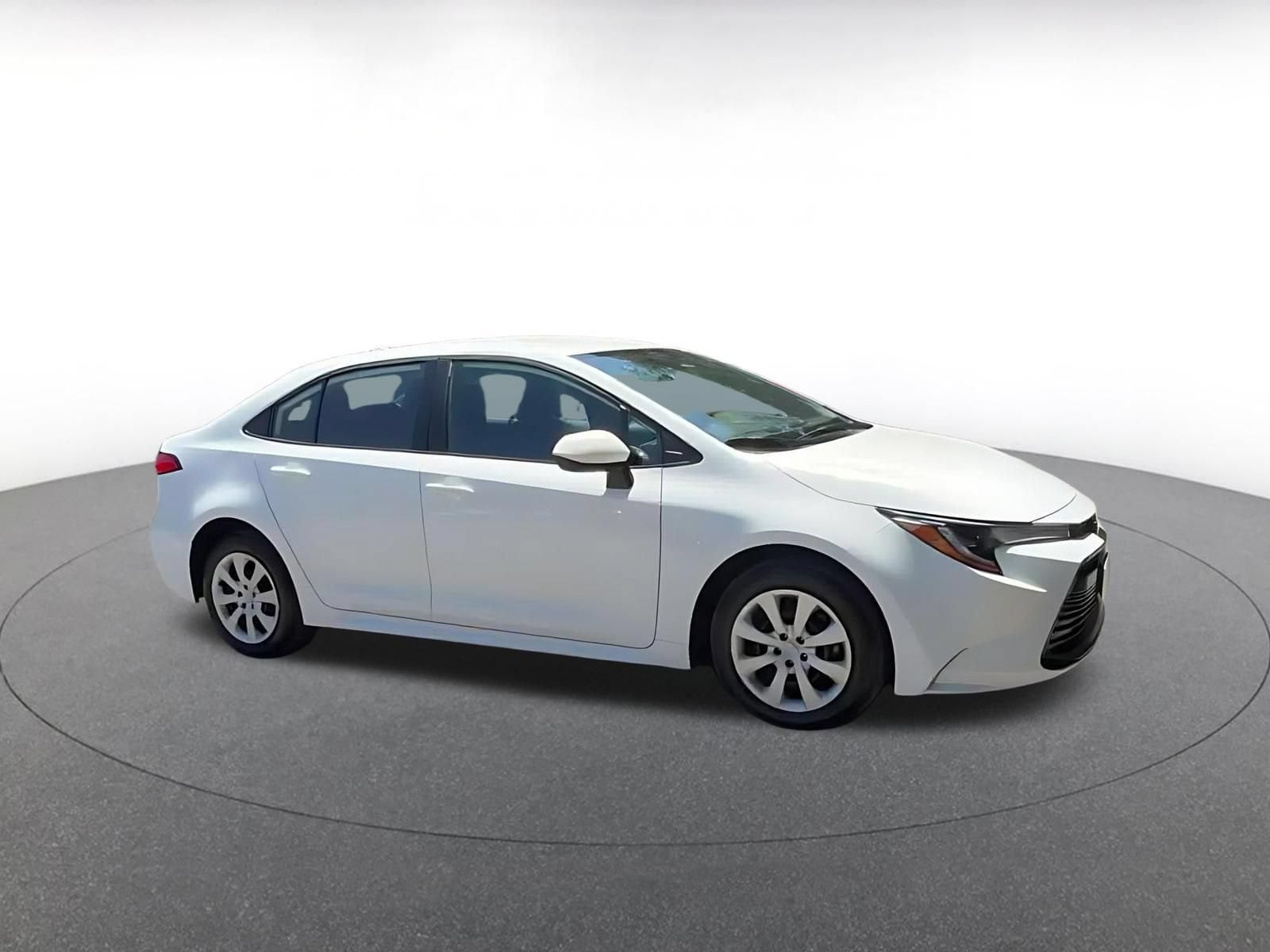 Thumbnail: 2025 Toyota Corolla - 2