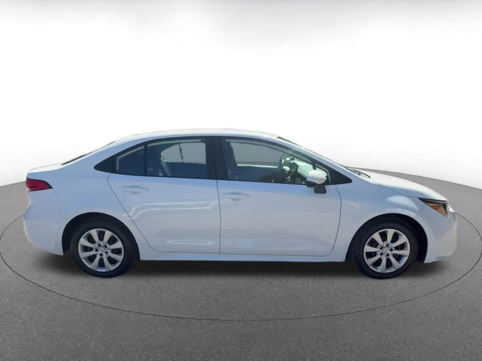 Thumbnail: 2024 Toyota Corolla - 16
