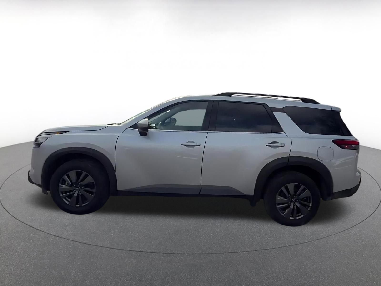 Thumbnail: 2025 Nissan Pathfinder - 9