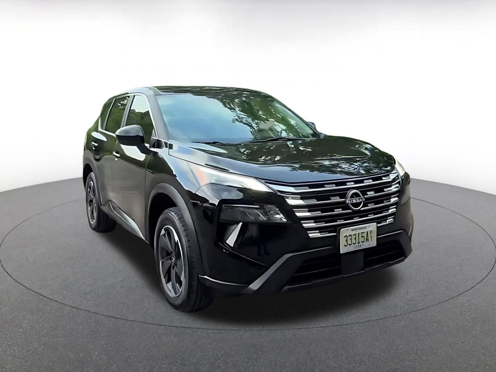 Thumbnail: 2025 Nissan Rogue - 3