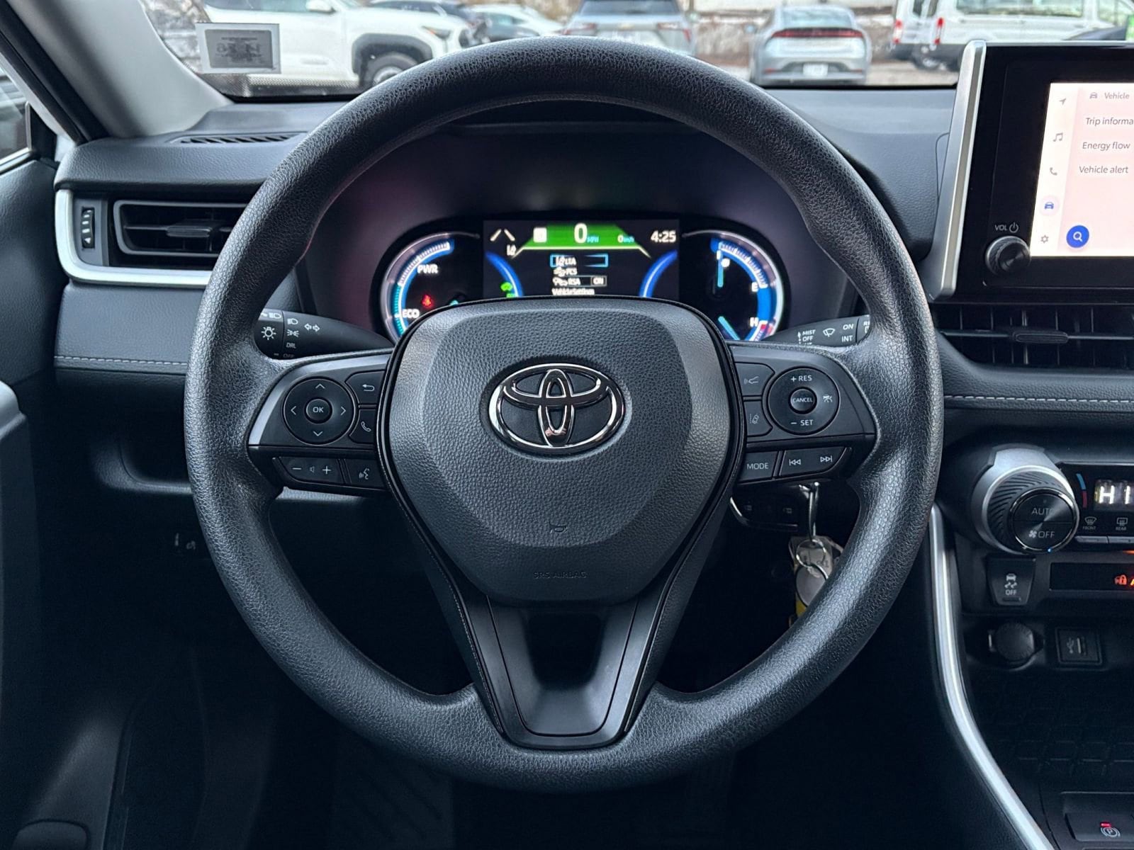 Thumbnail: 2025 Toyota RAV4 - 27