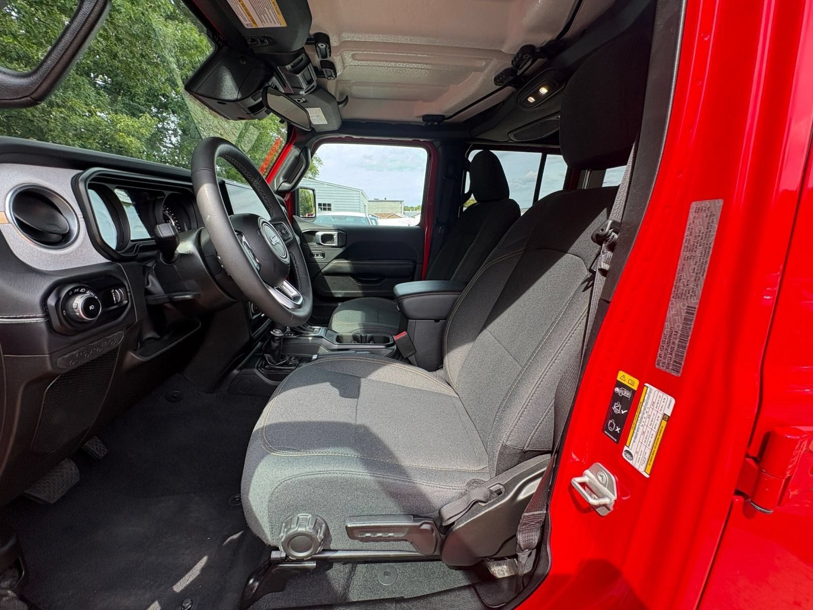 Thumbnail: 2025 Jeep Wrangler - 24