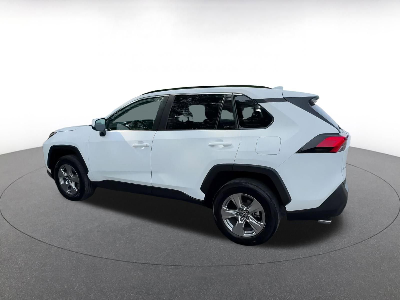 Thumbnail: 2024 Toyota RAV4 - 10