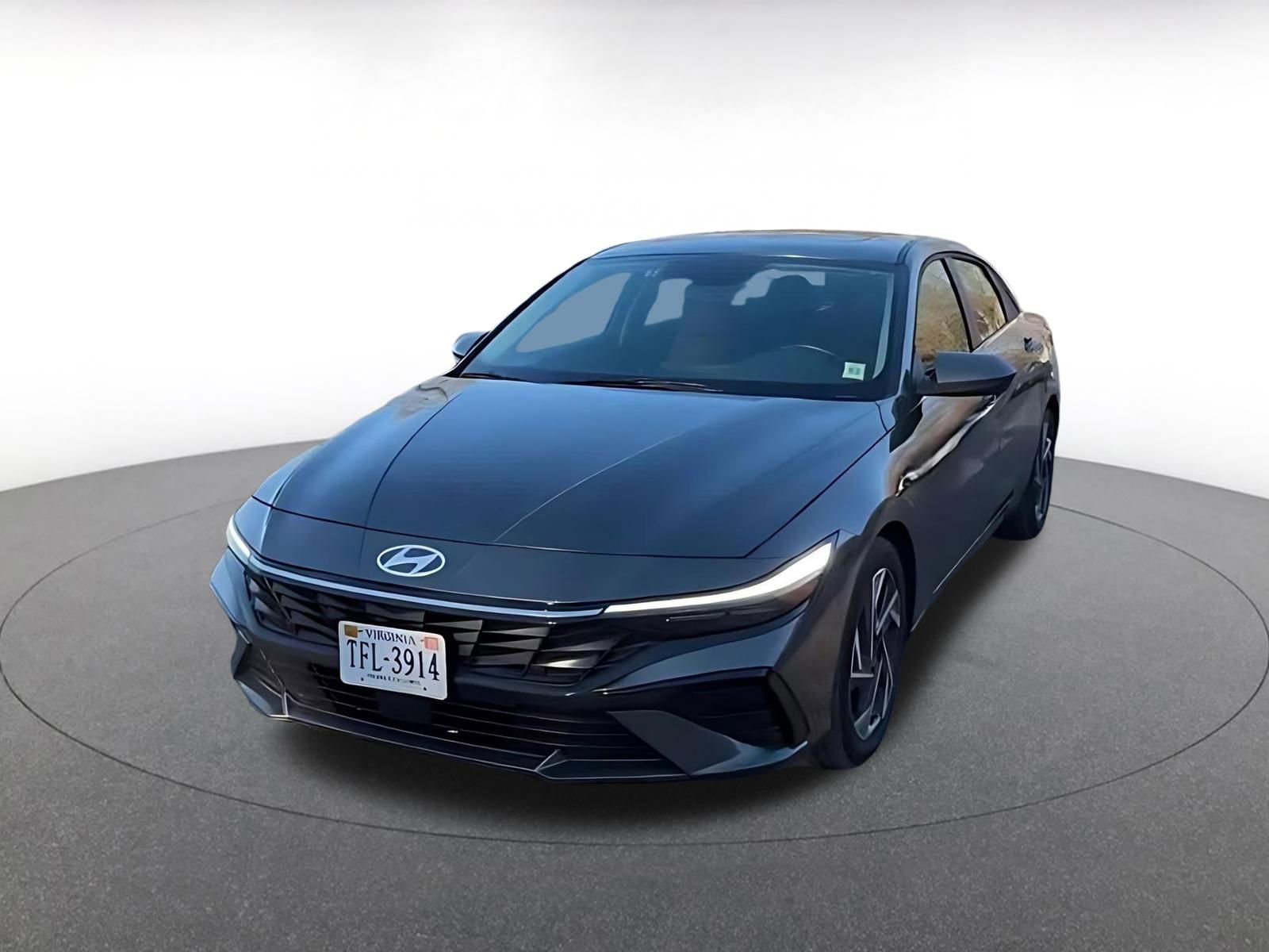 Thumbnail: 2025 Hyundai Elantra - 3