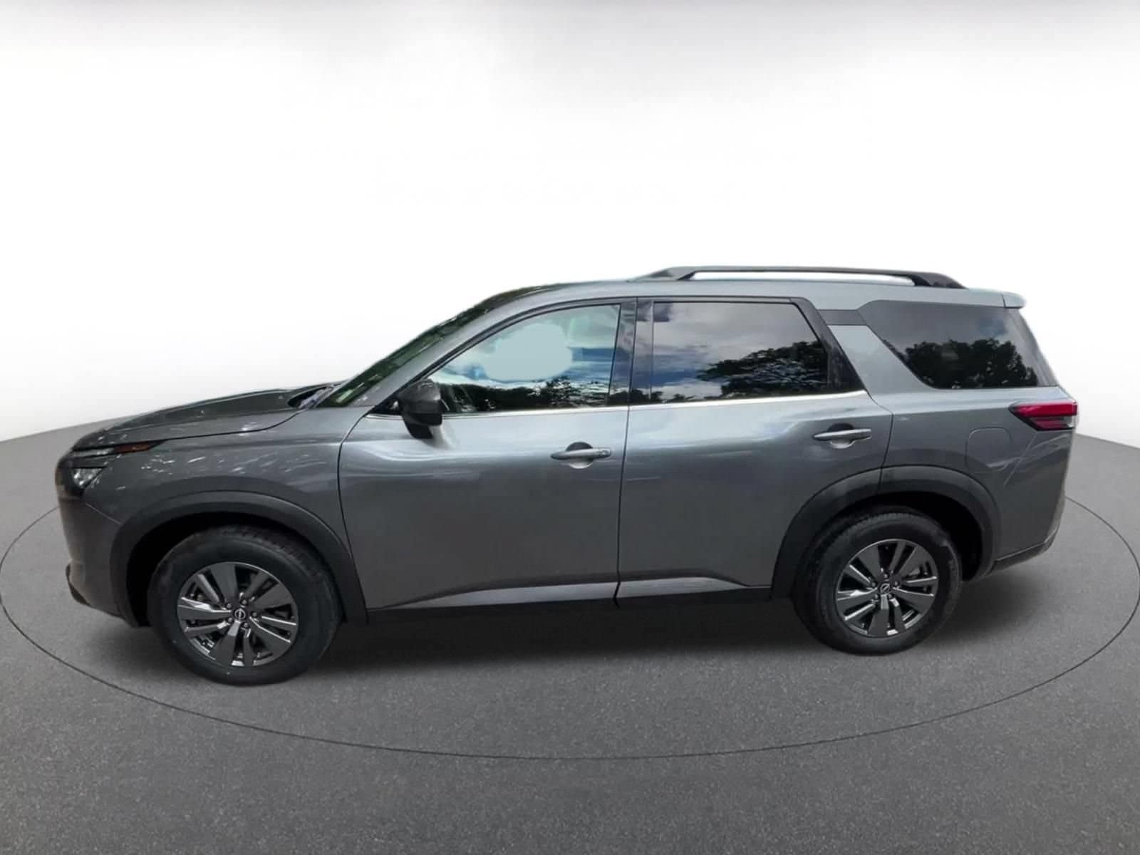 Thumbnail: 2025 Nissan Pathfinder - 7