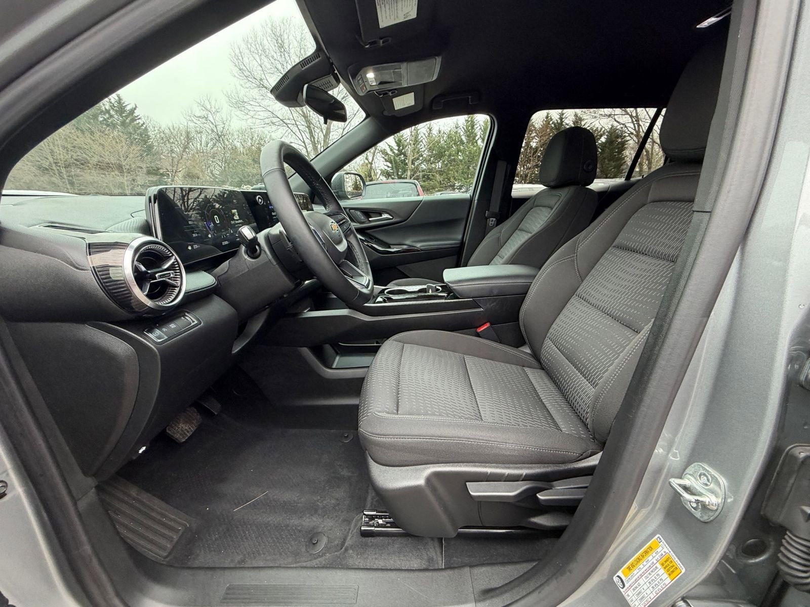 Thumbnail: 2025 Chevrolet Equinox - 27