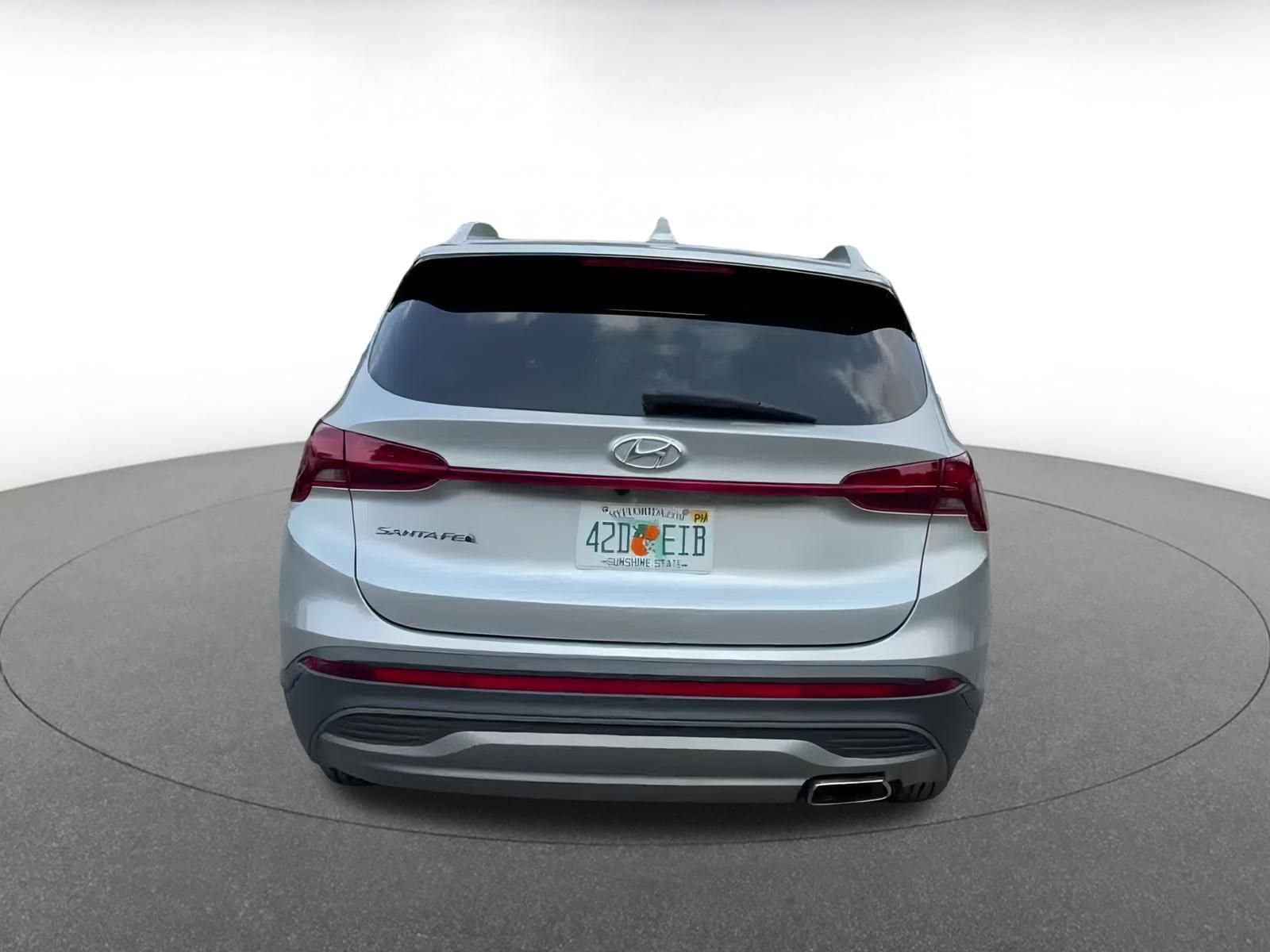Thumbnail: 2023 Hyundai Santa Fe - 17