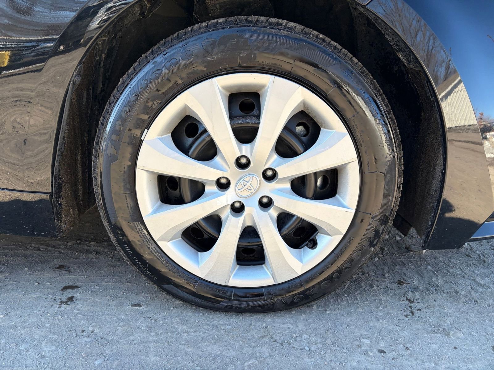 Thumbnail: 2025 Toyota Corolla - 28