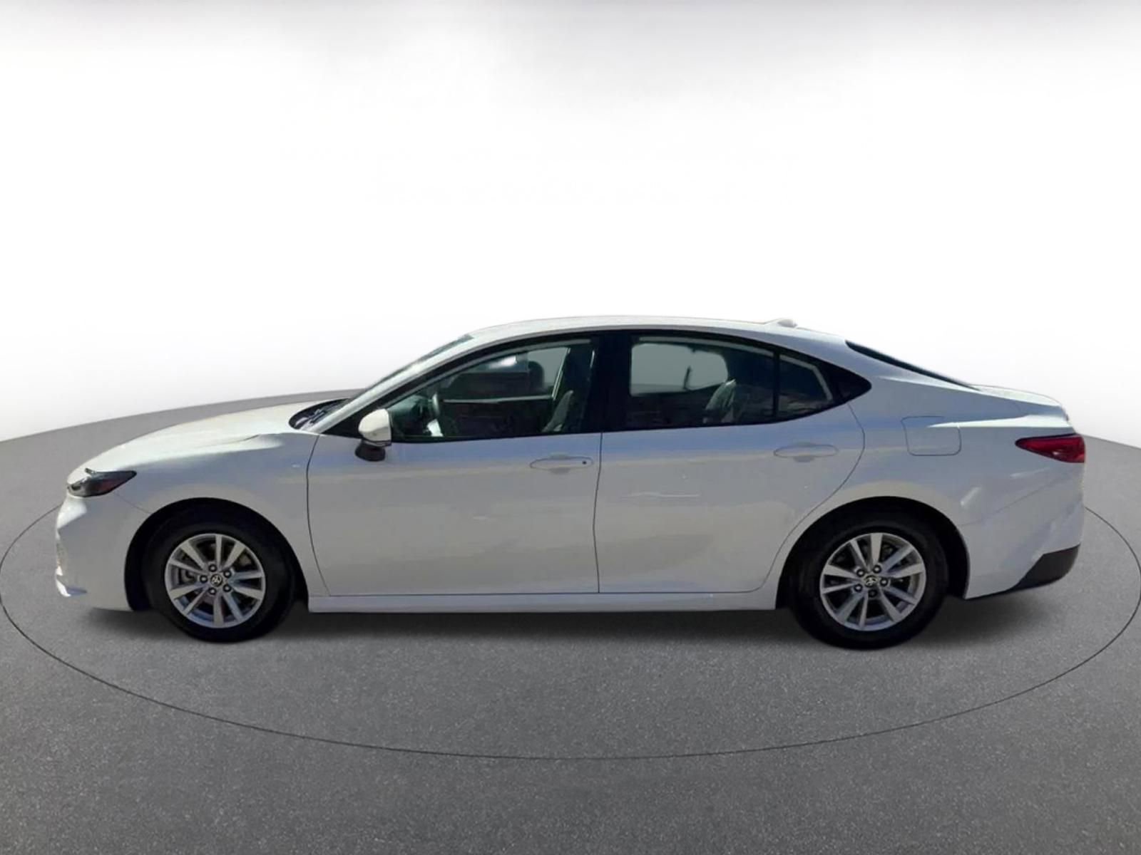 Thumbnail: 2025 Toyota Camry - 9