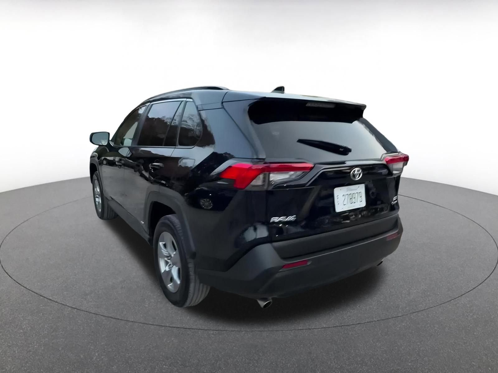 Thumbnail: 2025 Toyota RAV4 - 11