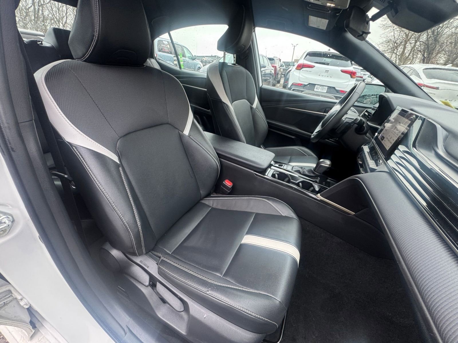 Thumbnail: 2025 Toyota Camry - 23