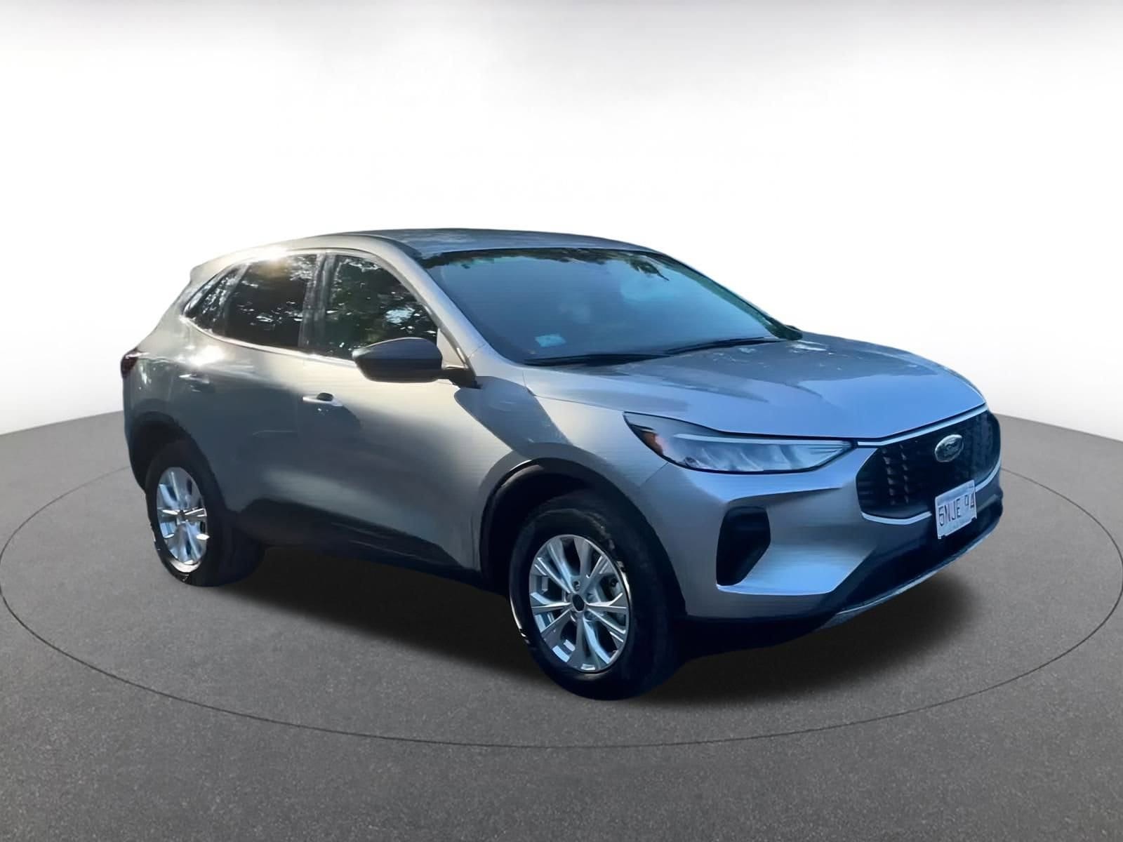 Thumbnail: 2024 Ford Escape - 2