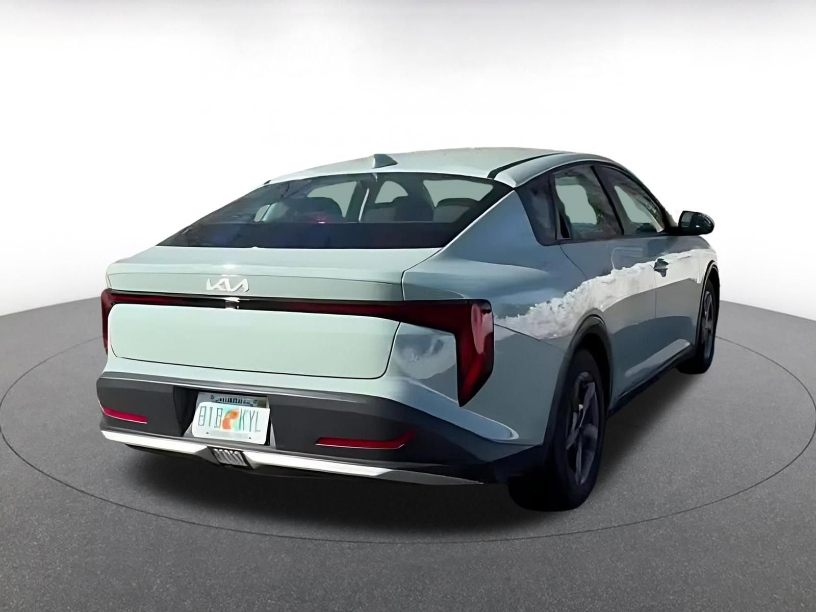 Thumbnail: 2025 Kia K4 - 14