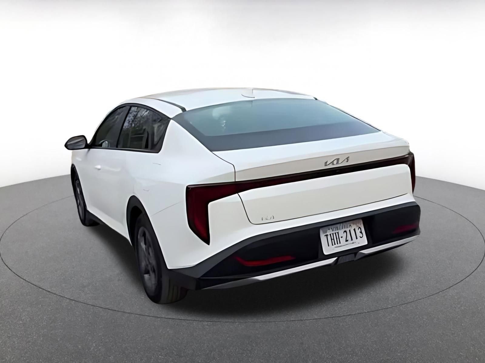 Thumbnail: 2025 Kia K4 - 16