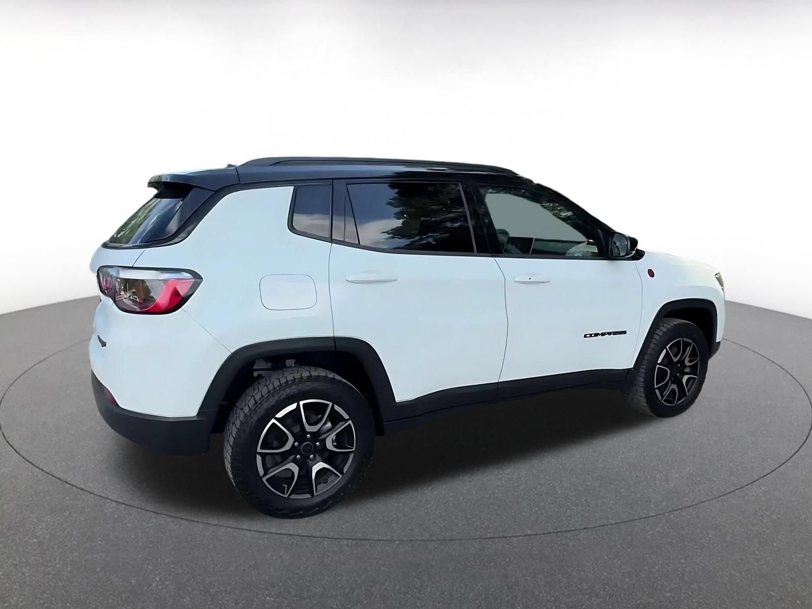 Thumbnail: 2025 Jeep Compass - 13