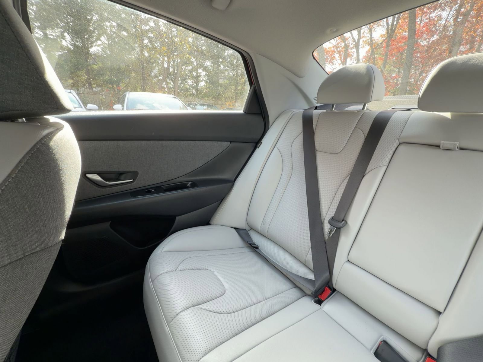 Thumbnail: 2025 Hyundai Elantra - 34