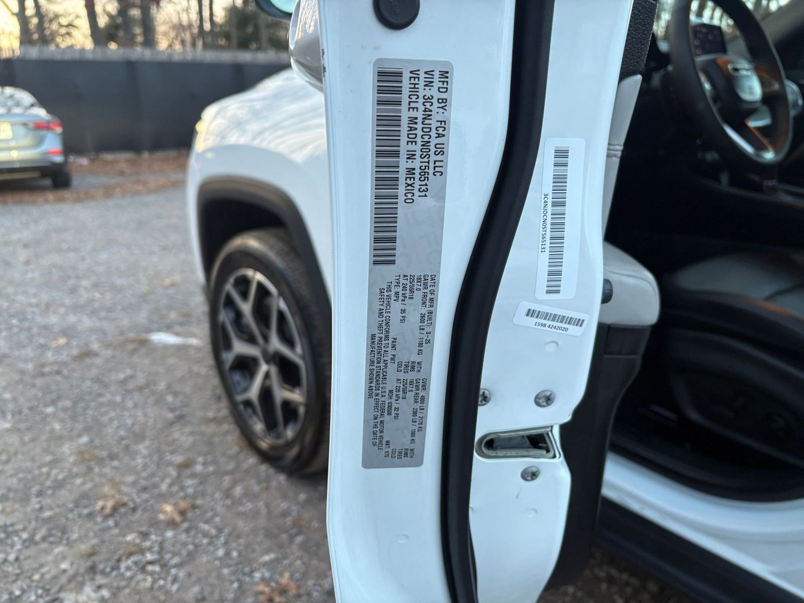 Thumbnail: 2025 Jeep Compass - 27