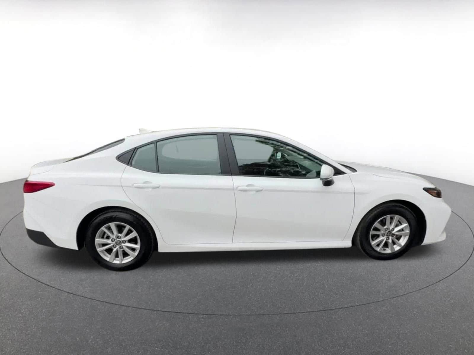 Thumbnail: 2025 Toyota Camry - 16