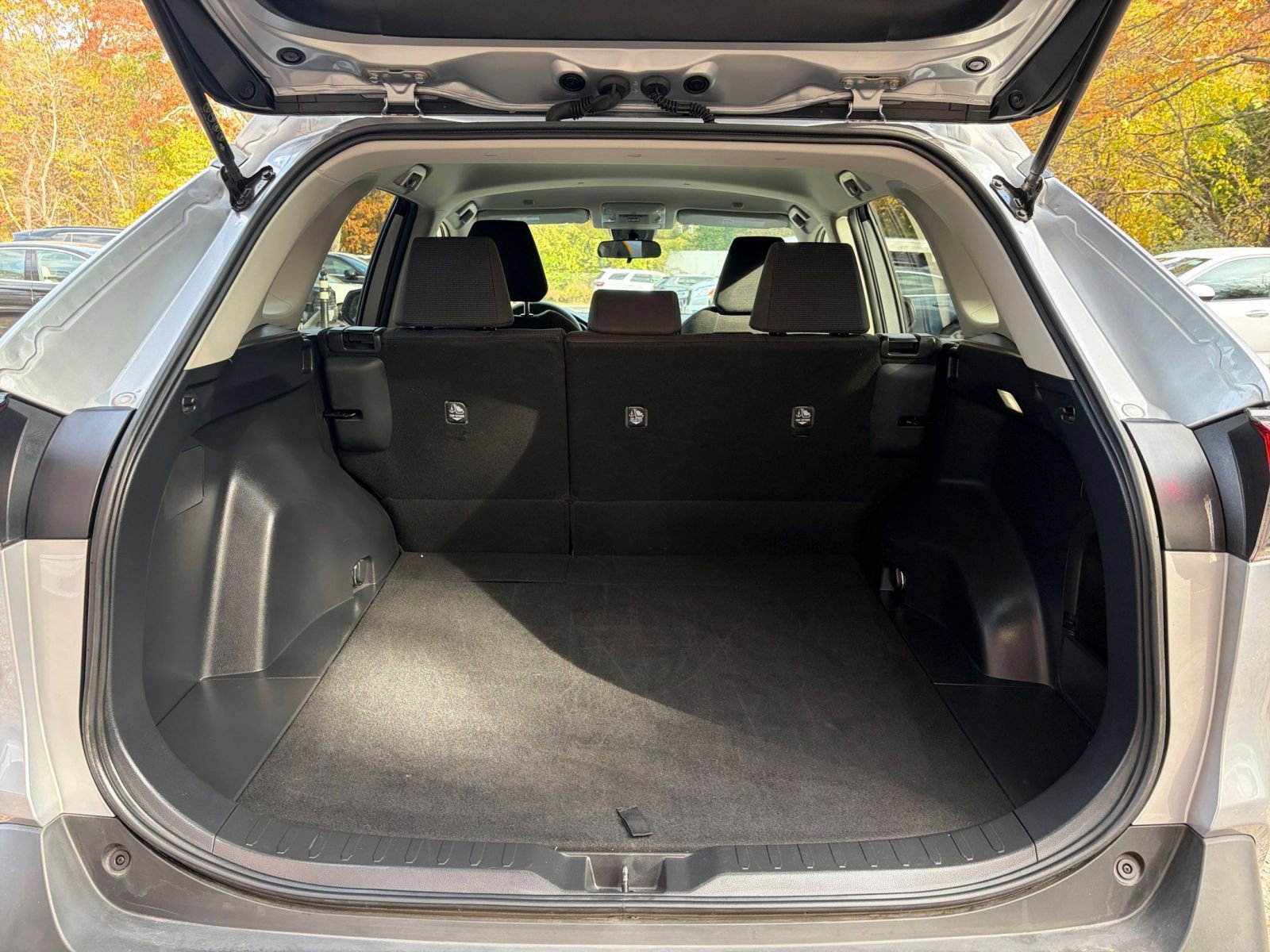 Thumbnail: 2025 Toyota RAV4 - 30