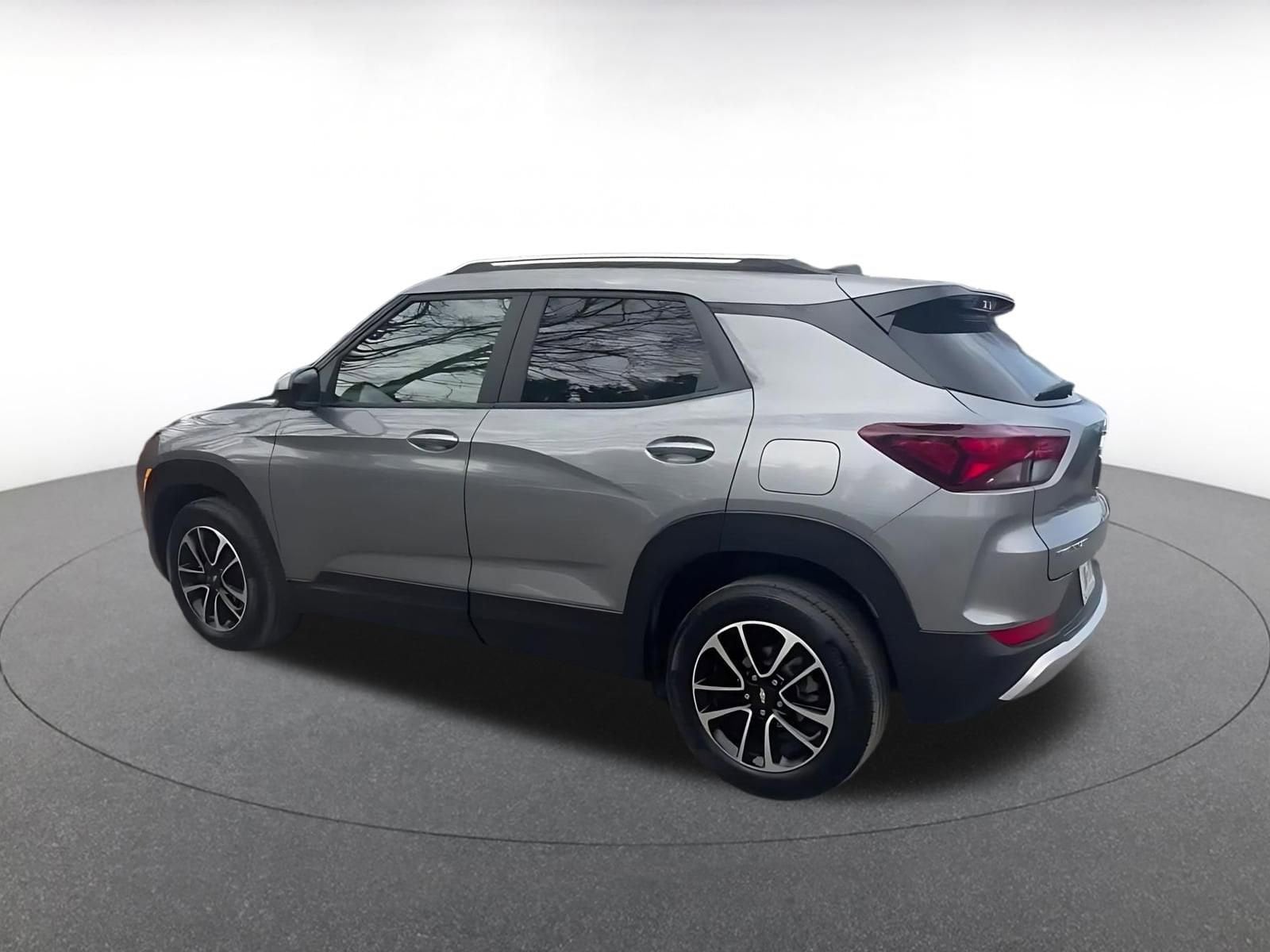 Thumbnail: 2025 Chevrolet TrailBlazer - 10