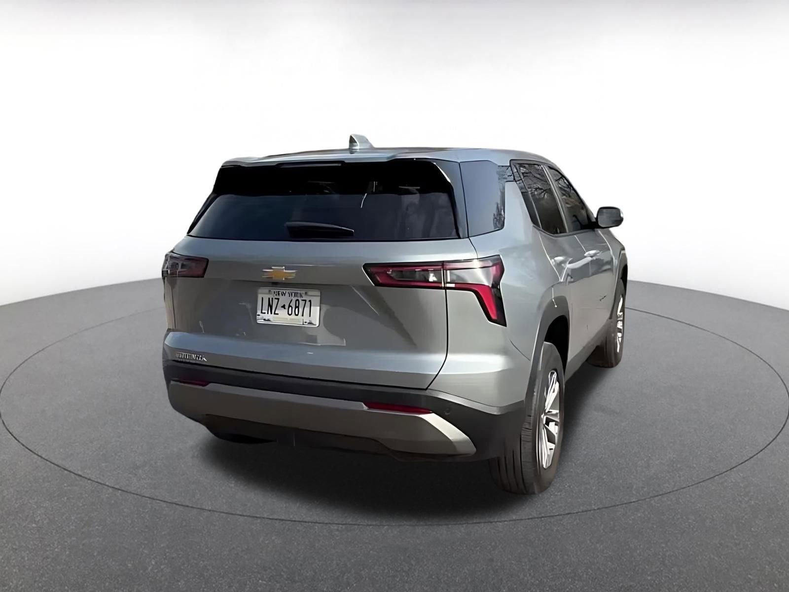 Thumbnail: 2025 Chevrolet Equinox - 14