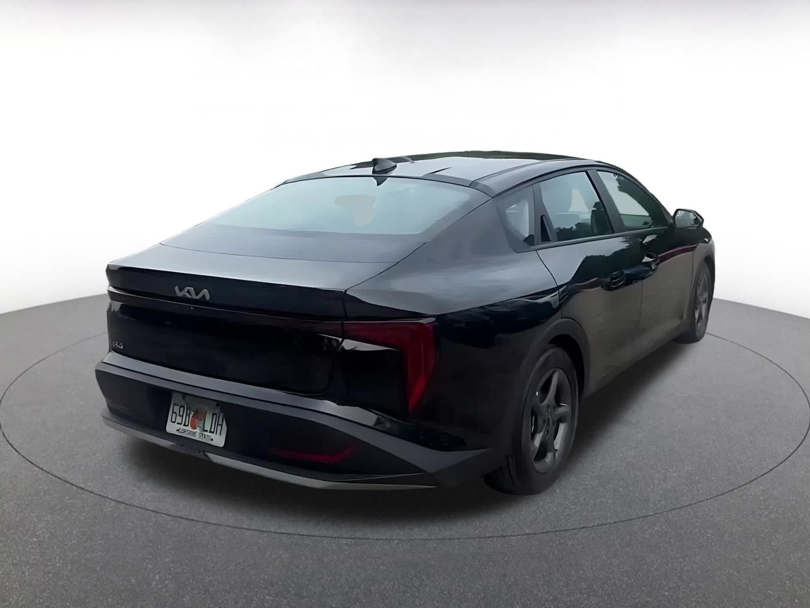 Thumbnail: 2025 Kia K4 - 13