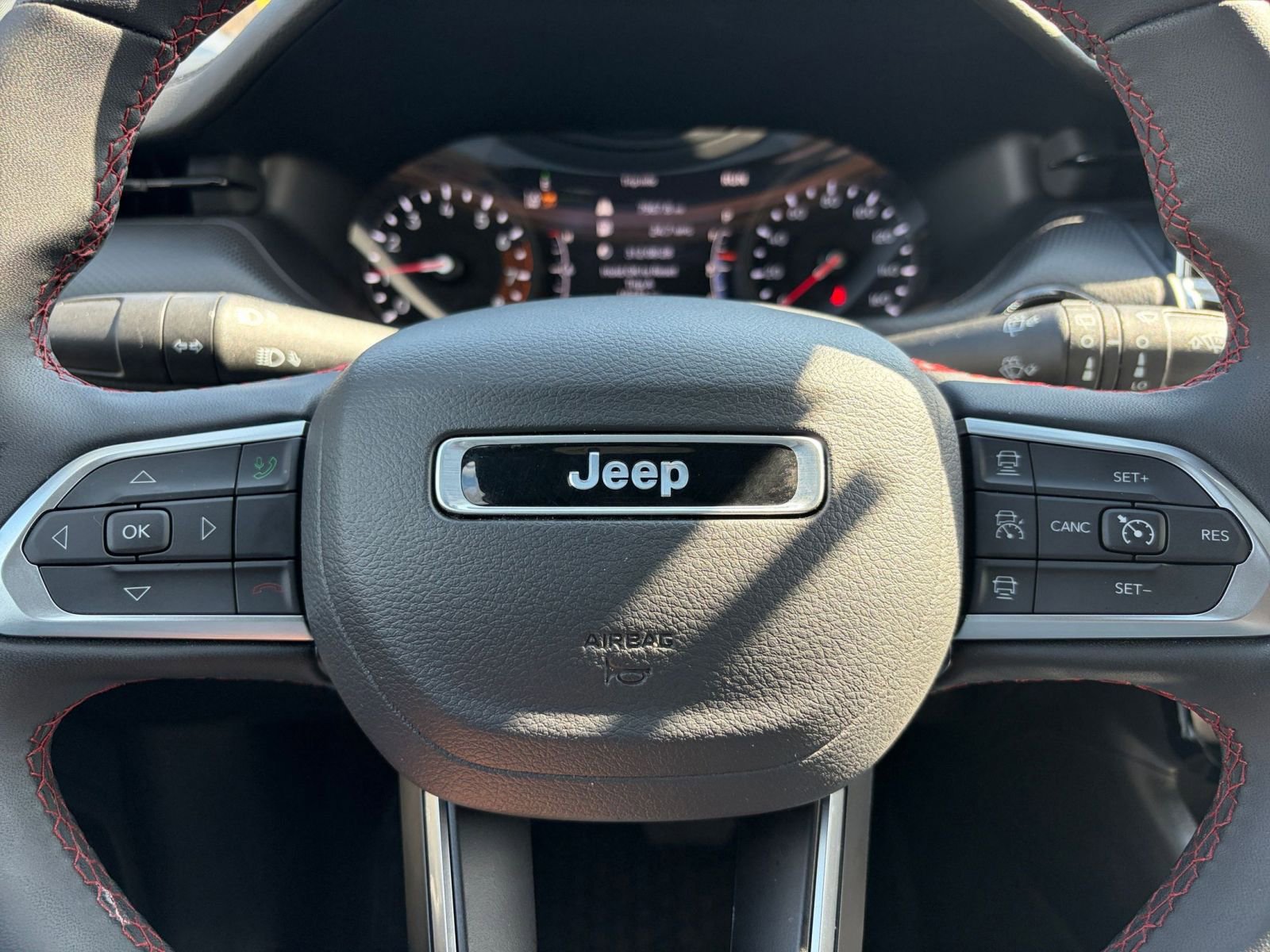 Thumbnail: 2025 Jeep Compass - 27