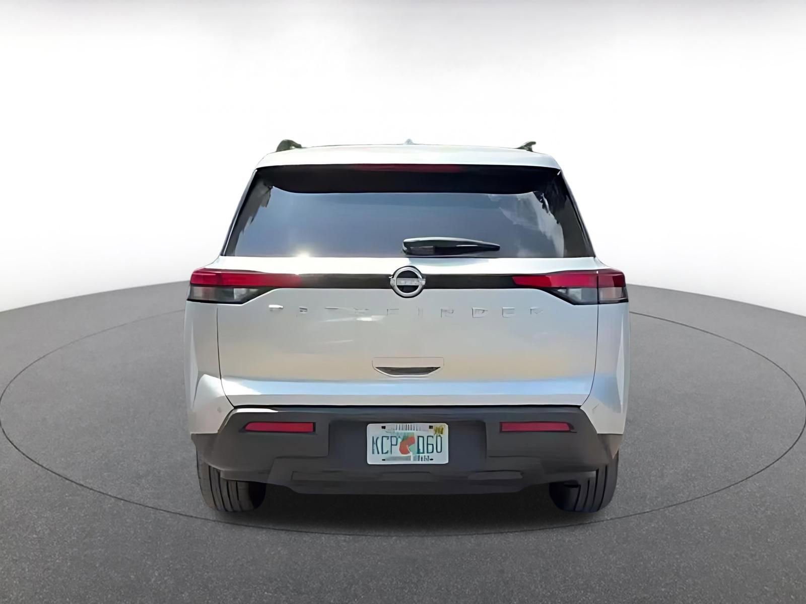 Thumbnail: 2025 Nissan Pathfinder - 12