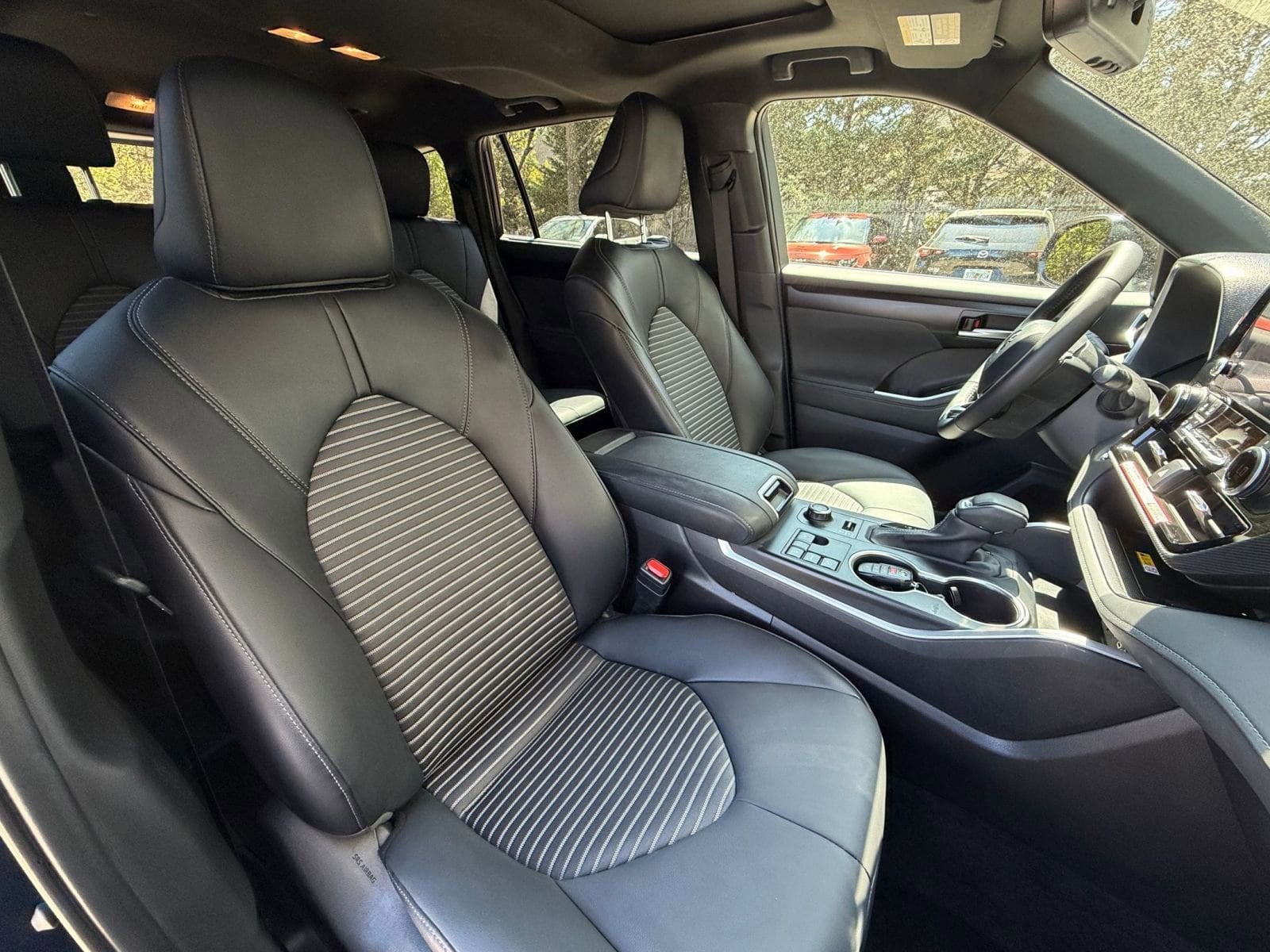 2025 Toyota Highlander 39