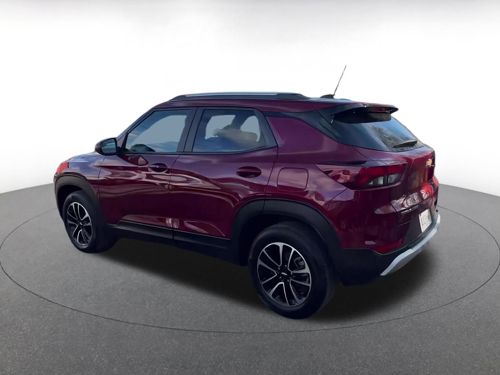 Thumbnail: 2025 Chevrolet TrailBlazer - 10