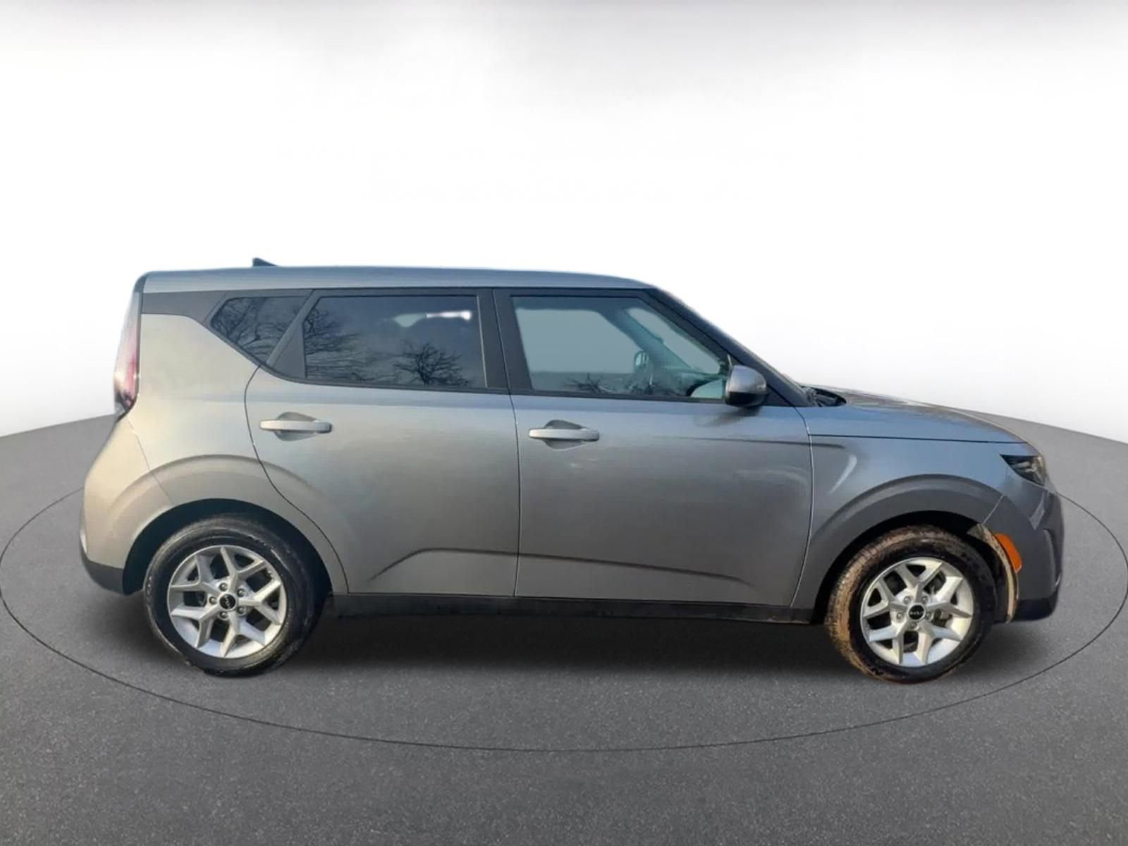 Thumbnail: 2025 Kia Soul - 16