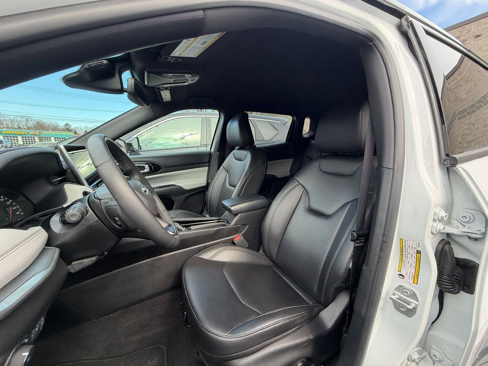 Thumbnail: 2025 Jeep Compass - 28