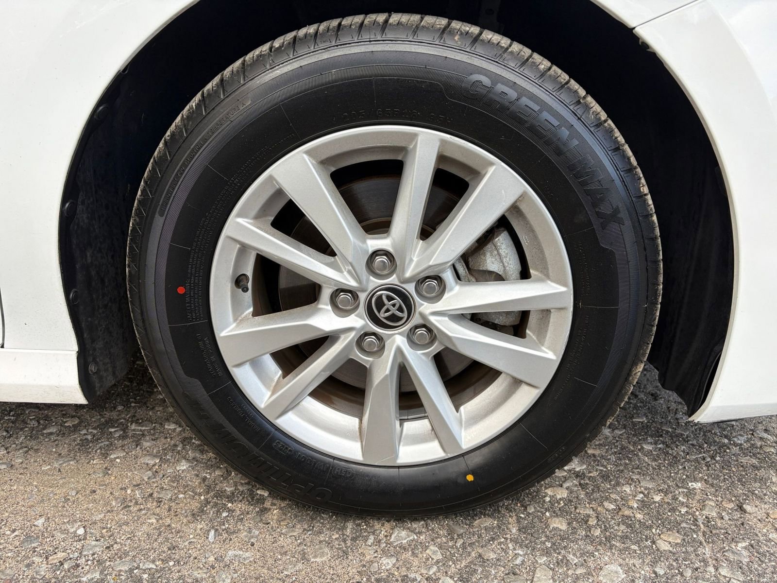 Thumbnail: 2025 Toyota Camry - 29