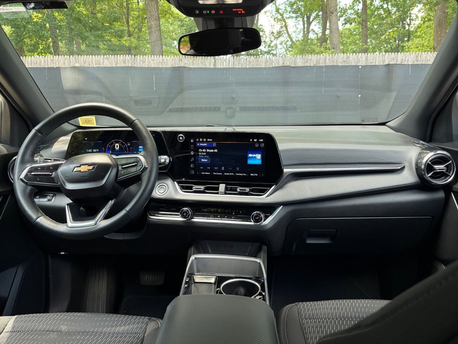 Thumbnail: 2025 Chevrolet Equinox - 32