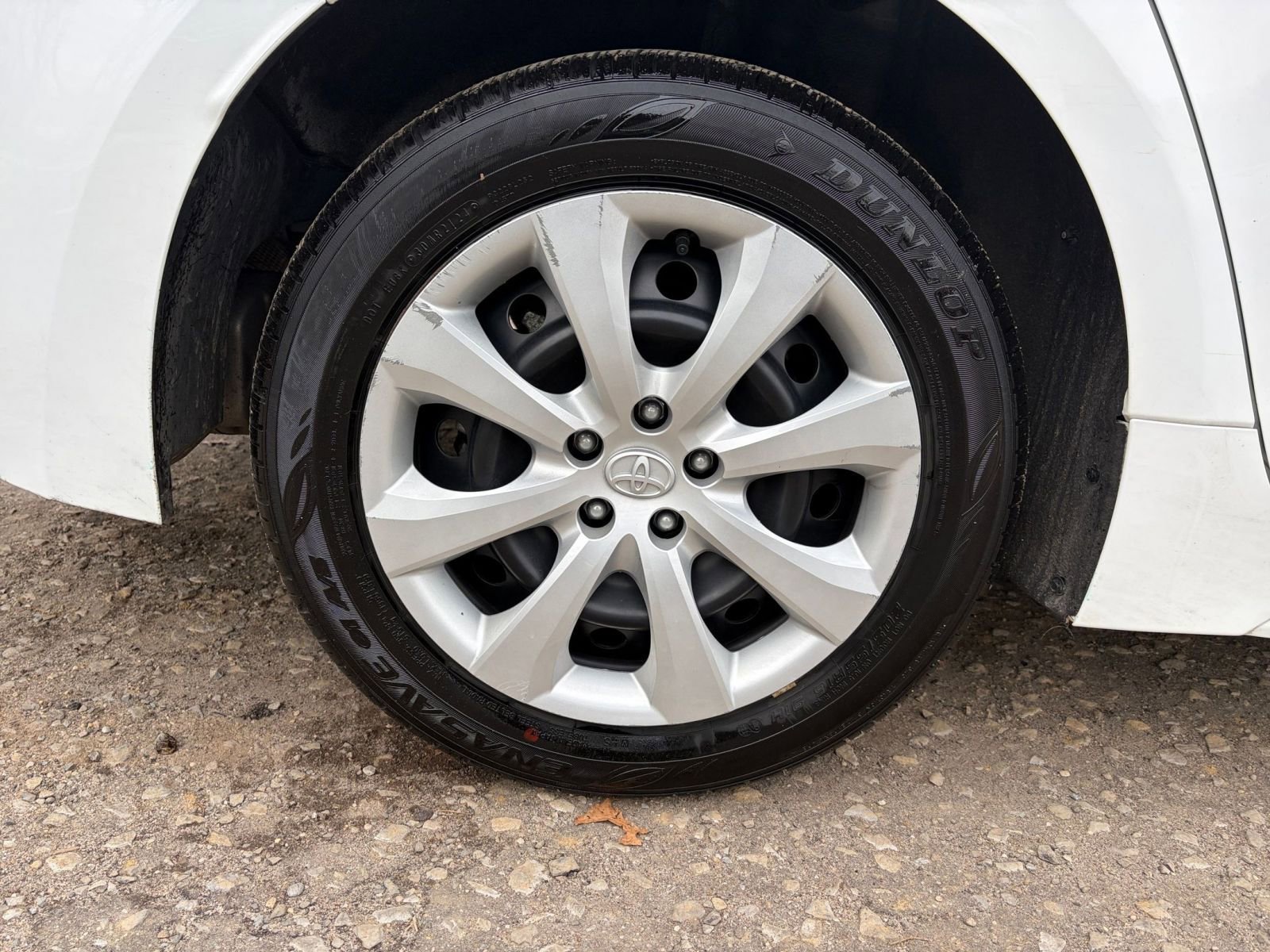 Thumbnail: 2025 Toyota Corolla - 28