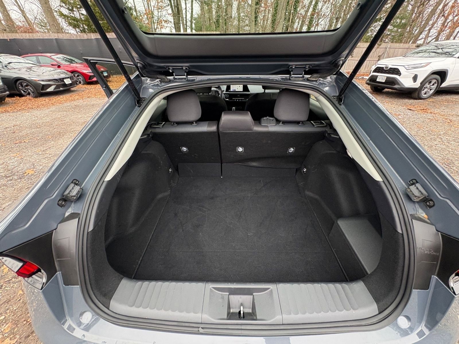 Thumbnail: 2025 Toyota Prius - 28