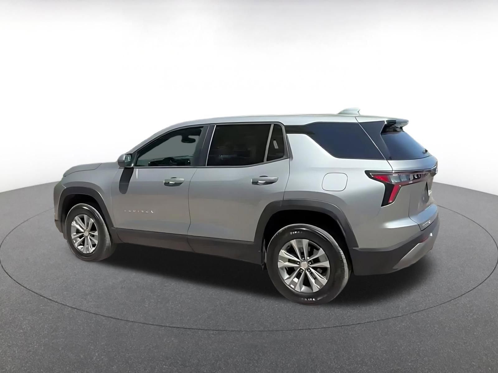 Thumbnail: 2025 Chevrolet Equinox - 10