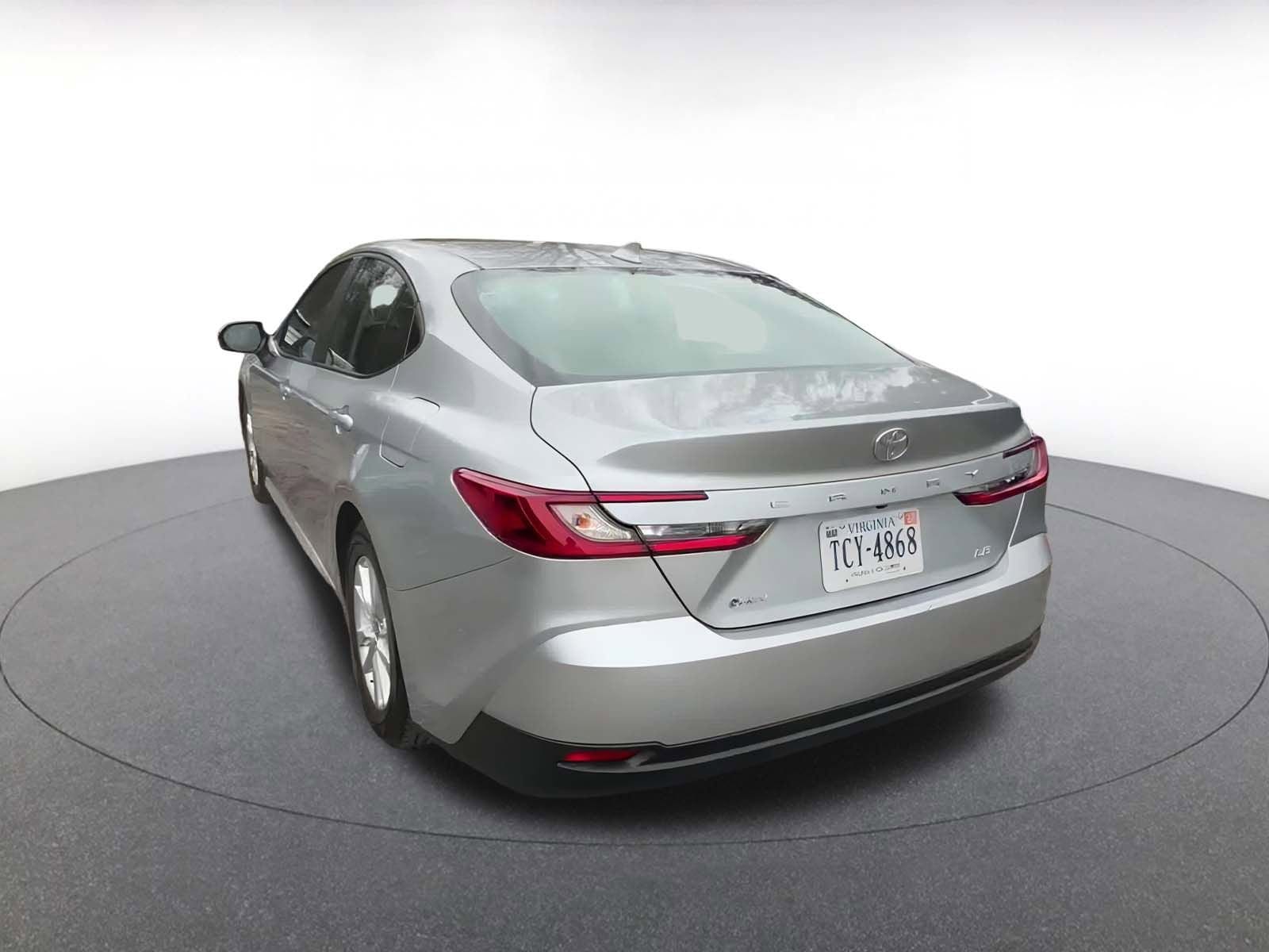 Thumbnail: 2025 Toyota Camry - 11