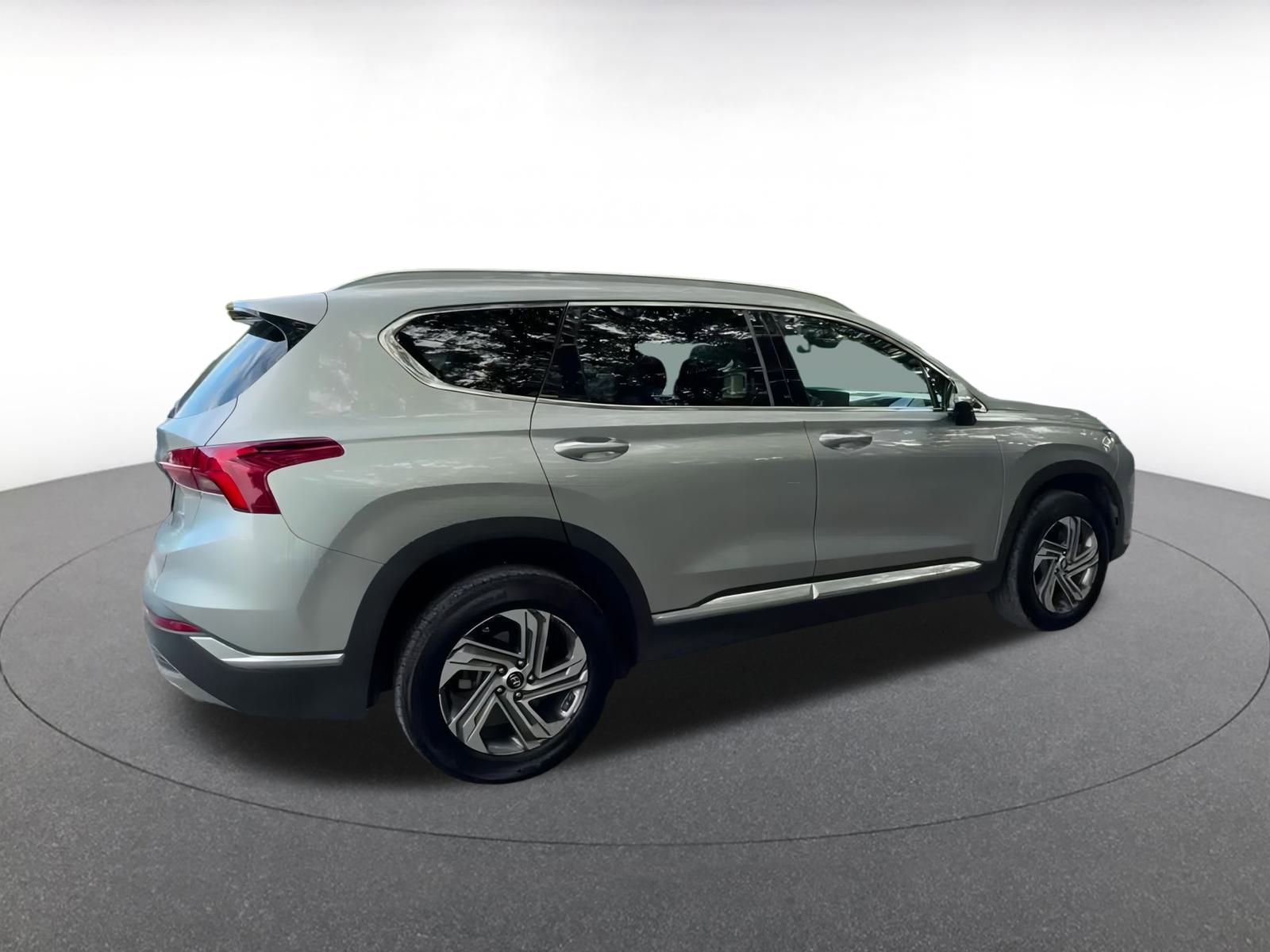 Thumbnail: 2023 Hyundai Santa Fe - 15
