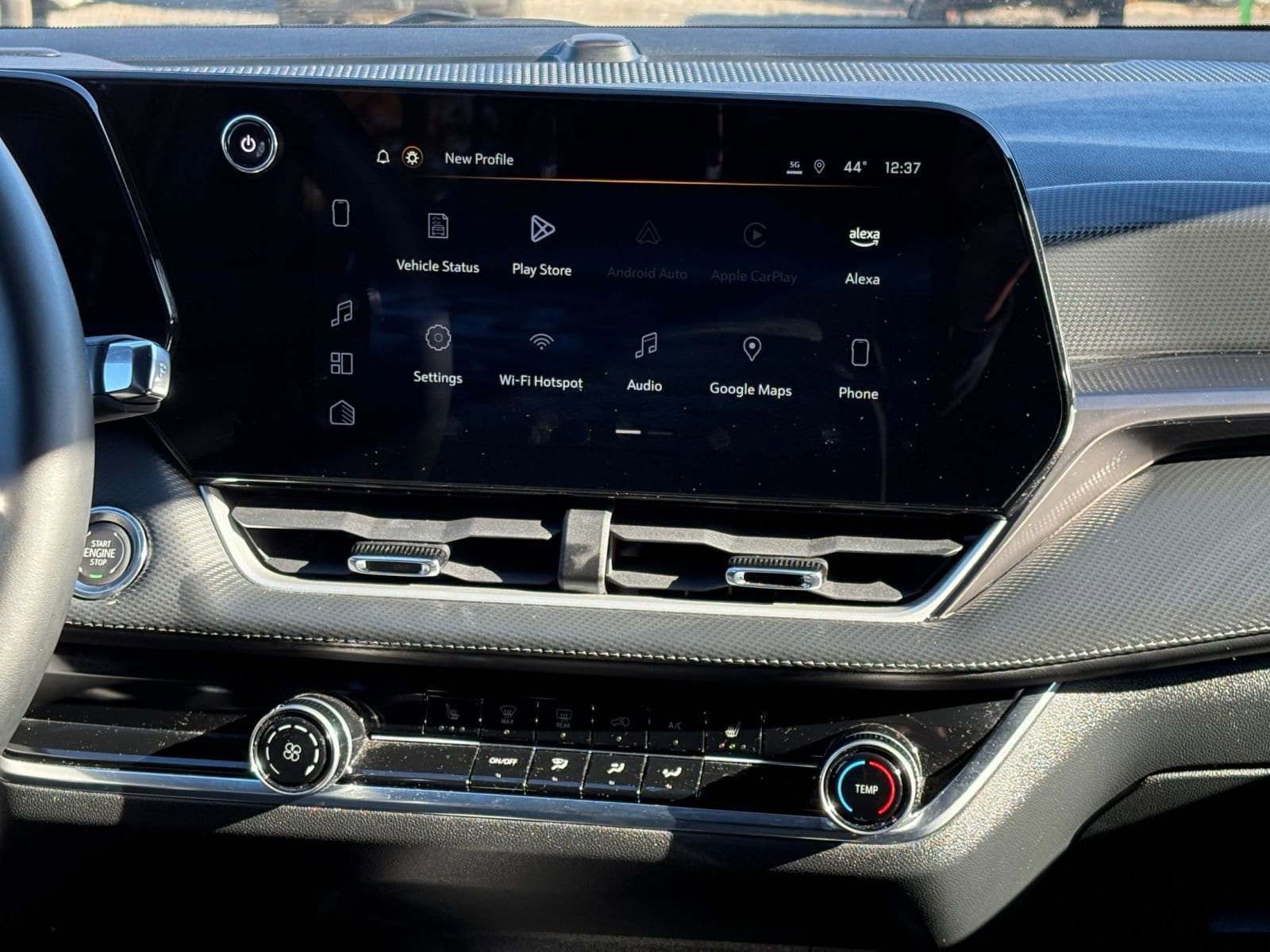 Thumbnail: 2025 Chevrolet Equinox - 18