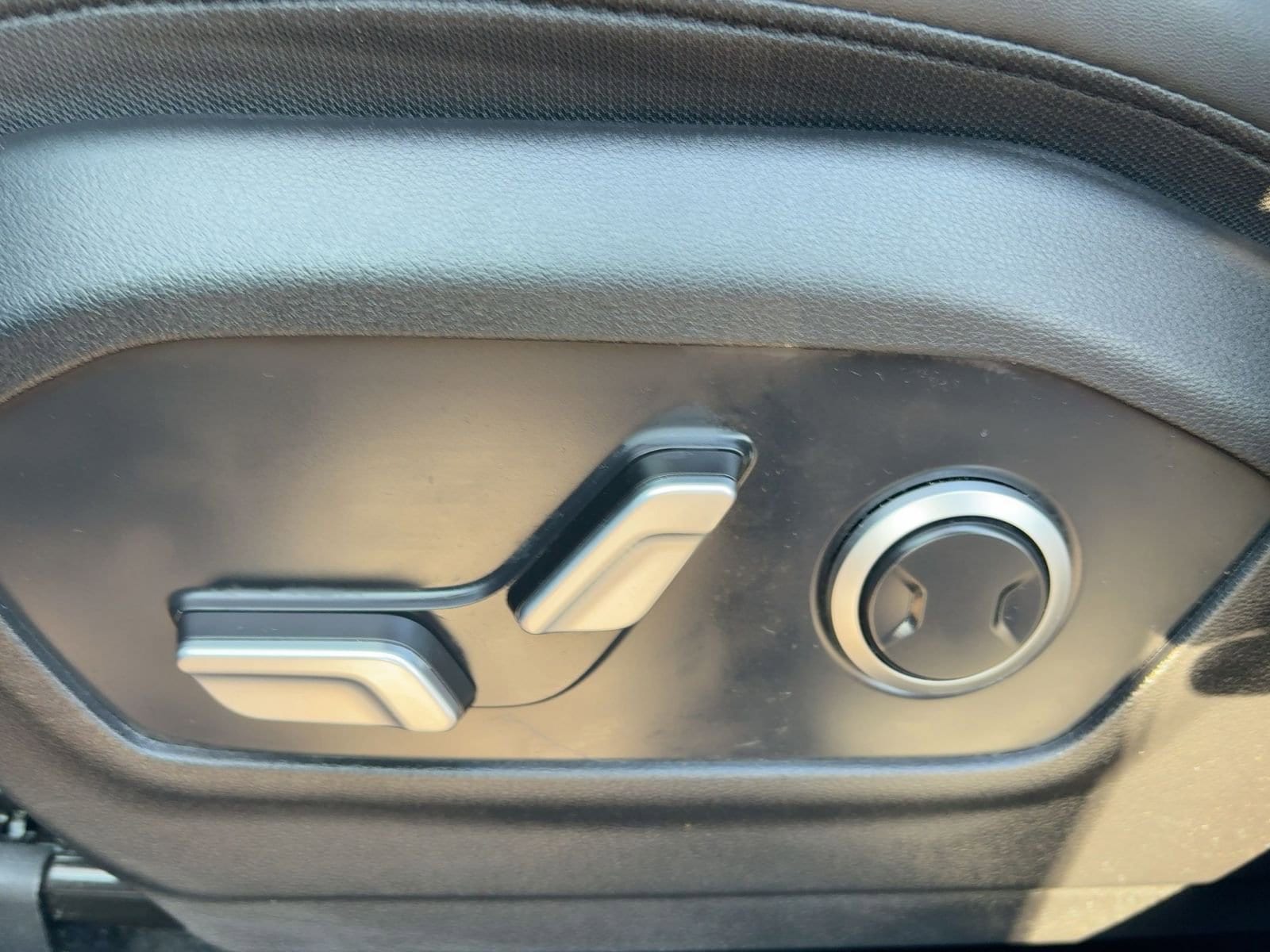 Thumbnail: 2025 Hyundai Santa Fe - 14