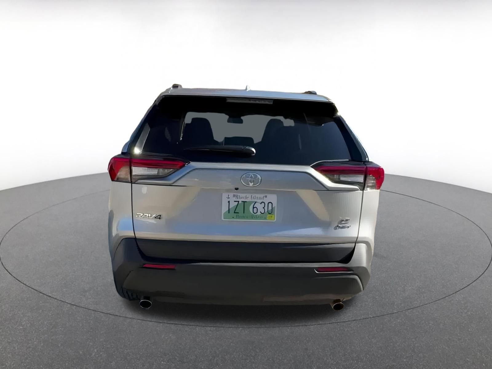 Thumbnail: 2025 Toyota RAV4 - 12