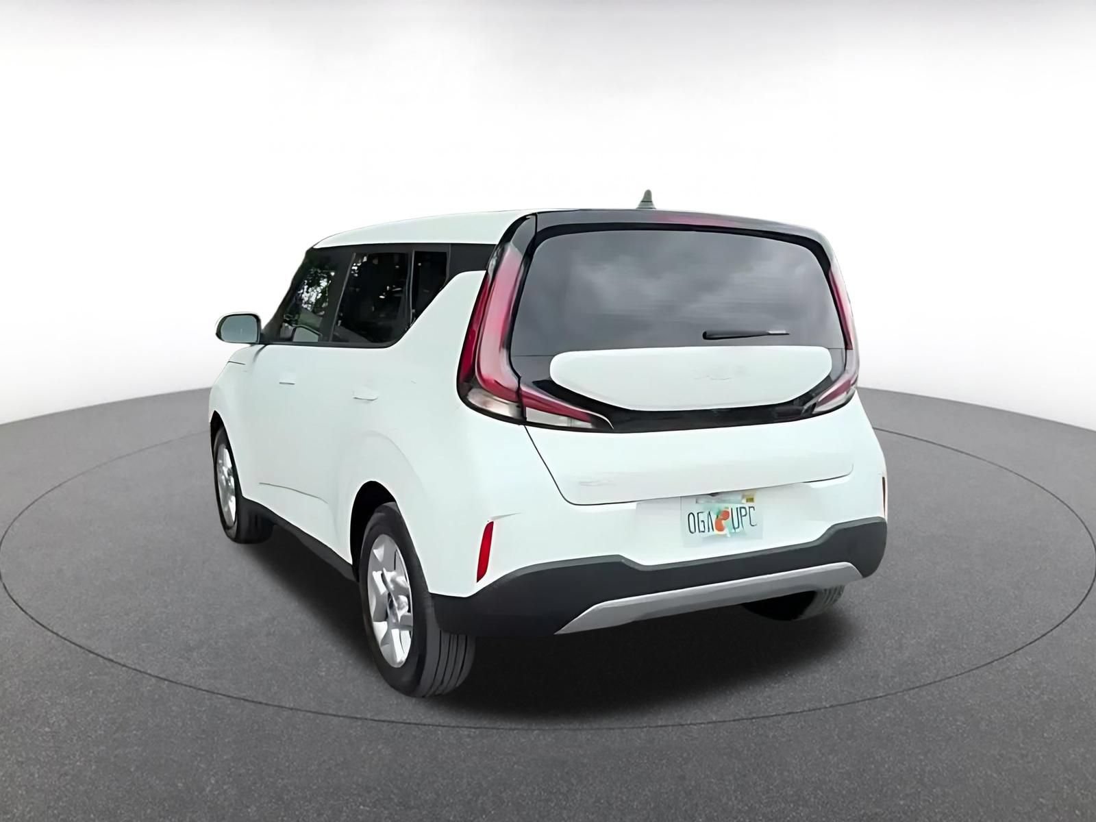 Thumbnail: 2025 Kia Soul - 9