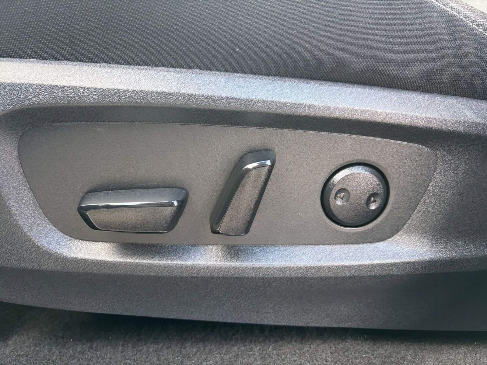 Thumbnail: 2025 Nissan Pathfinder - 23