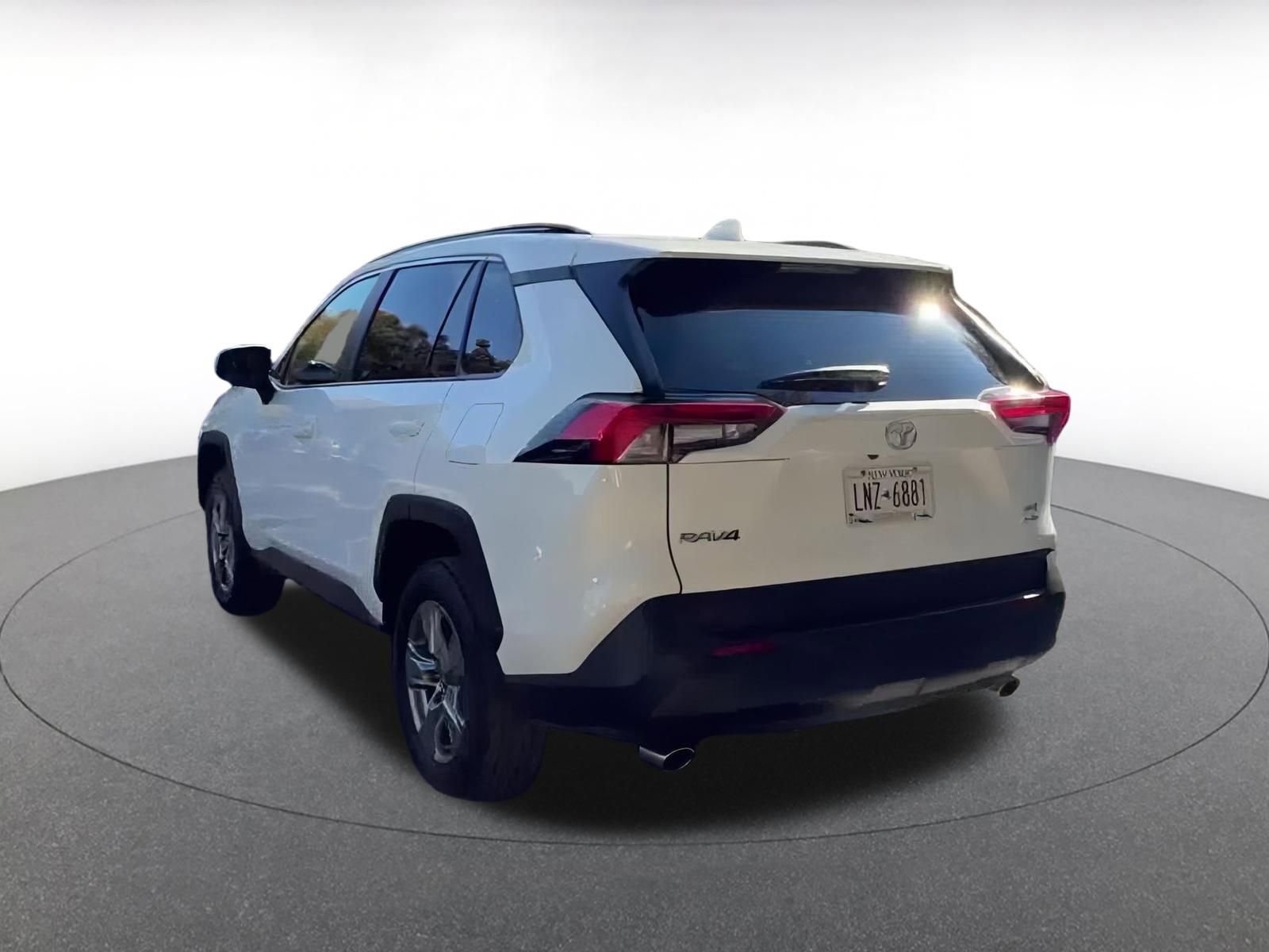 Thumbnail: 2025 Toyota RAV4 - 11