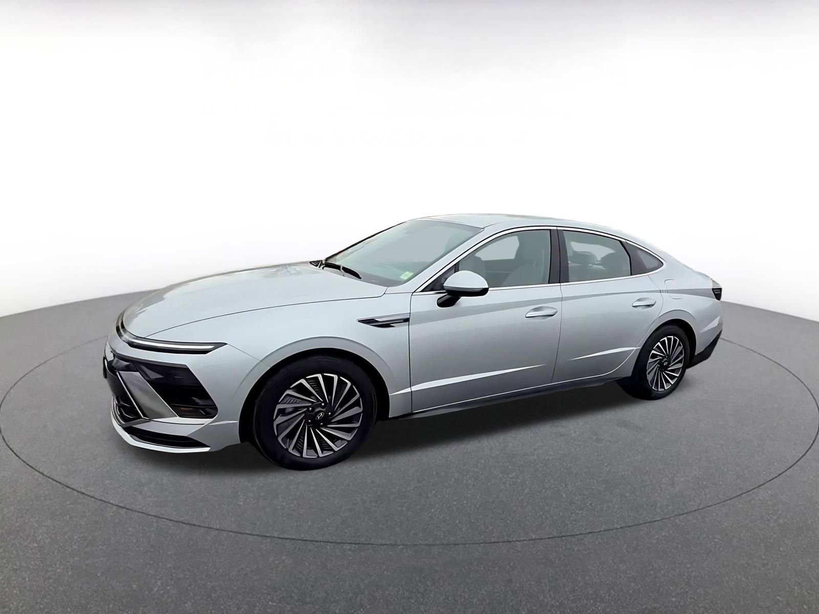 Thumbnail: 2025 Hyundai Sonata - 9