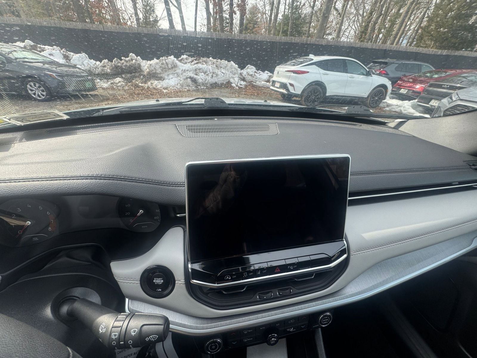 Thumbnail: 2025 Jeep Compass - 31